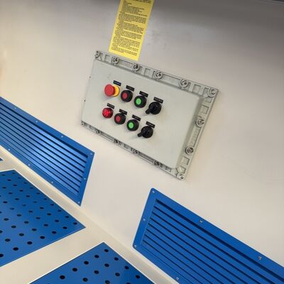 Tabela de descida industrial com filtro de jato de pulso para coleta de poeira de solda e moagem